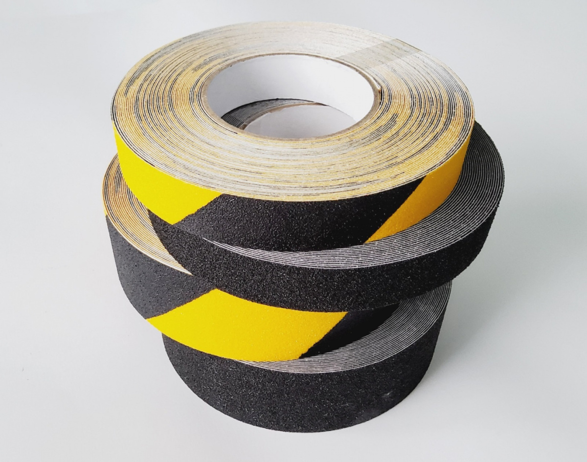Żółto-czarna taśma GRIP antypoślizgowa 5cm x 1,0m Żółto-czarna taśma GRIP antypoślizgowa 5cm x 1,0m