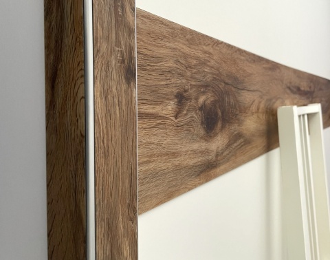 Narożnik aluminiowy CornerAlu WallWOOD™ dąb L2 5x5x150cm