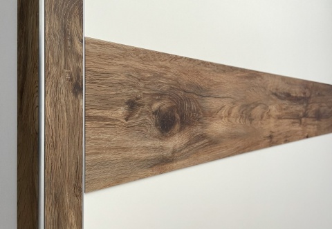 Narożnik aluminiowy CornerAlu WallWOOD™ dąb L2 5x5x150cm